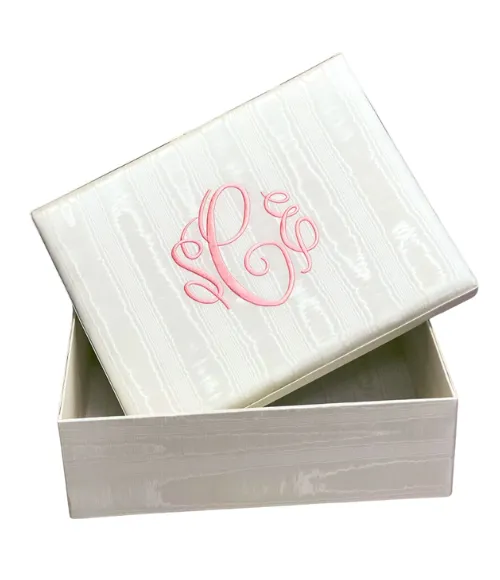 Large Bridal Keepsake Box in Elegant Moir