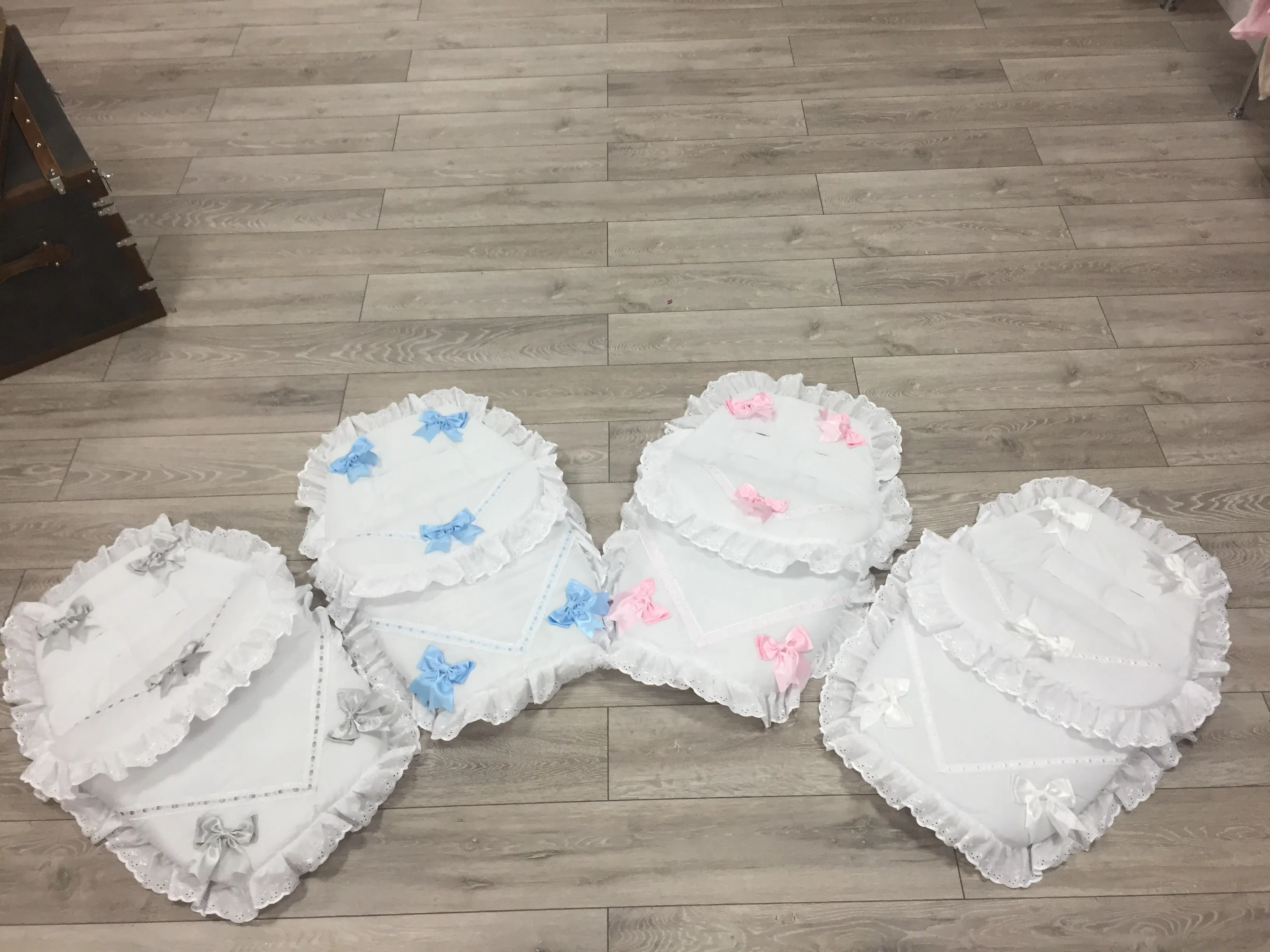Luxury Five Bow Boutique Bow Cosy Toes